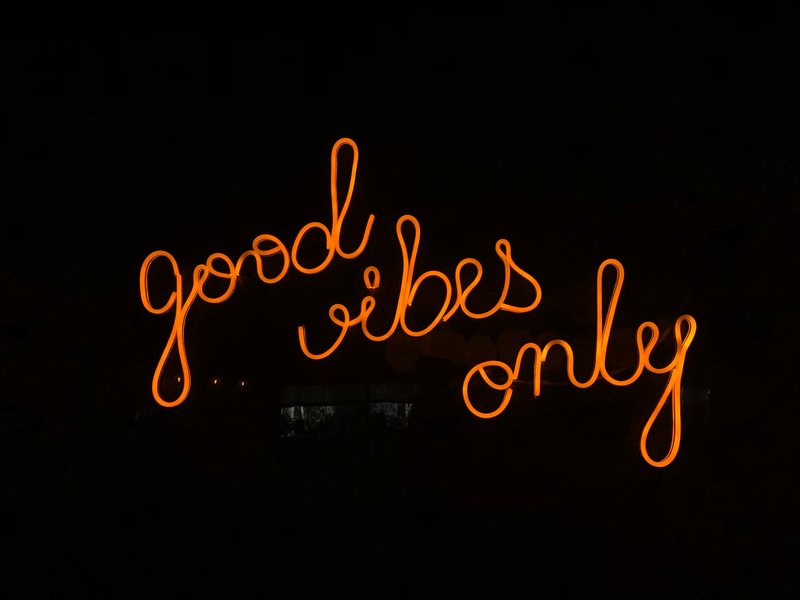 victor-garcia-1521813-unsplash