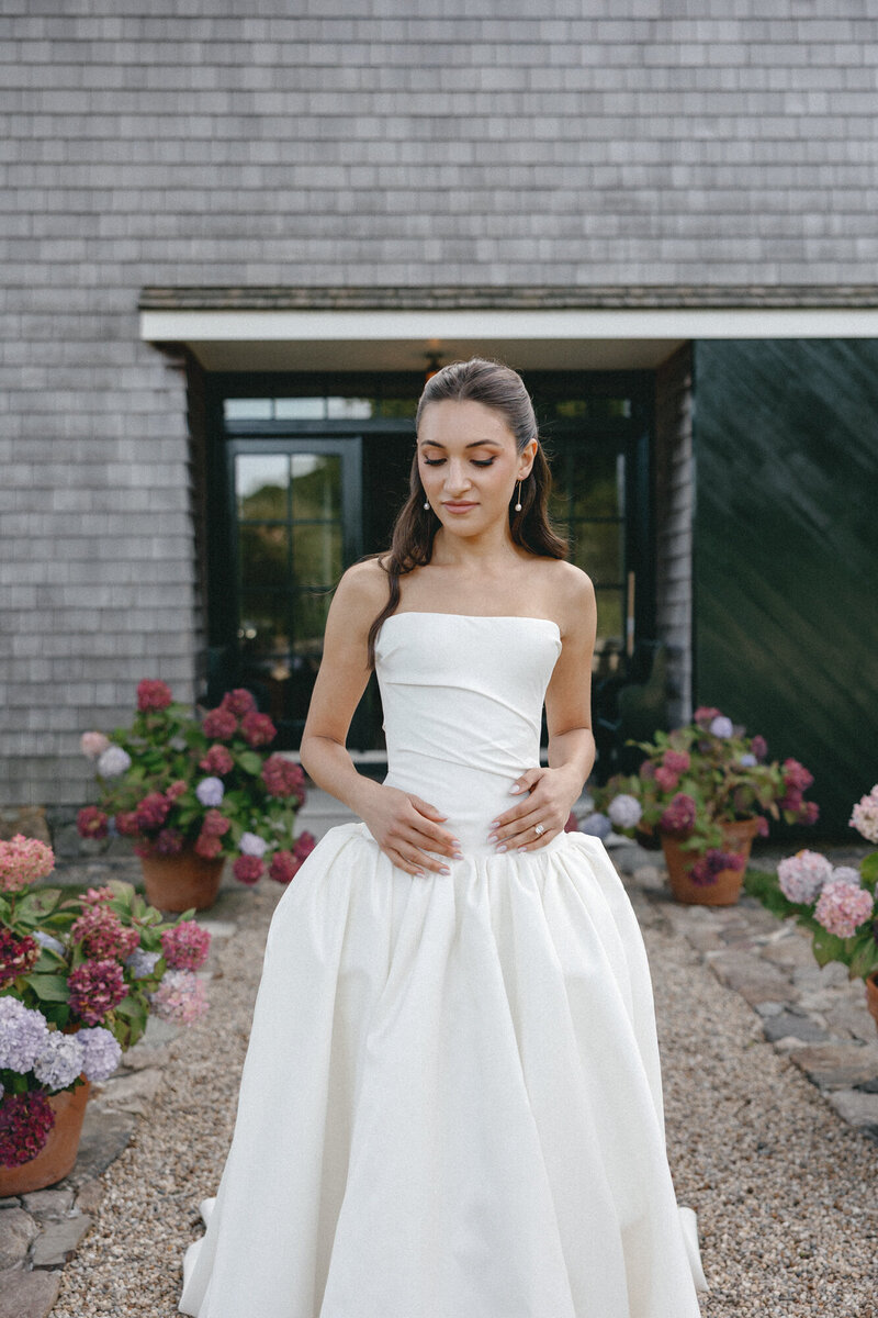 California bride in modern, natural documentary wedding photography style
