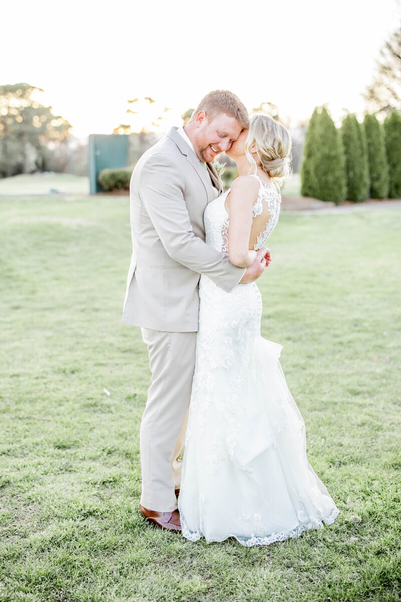 GreateBayCountryClubWeddingKaseyandRichie(893of1203)