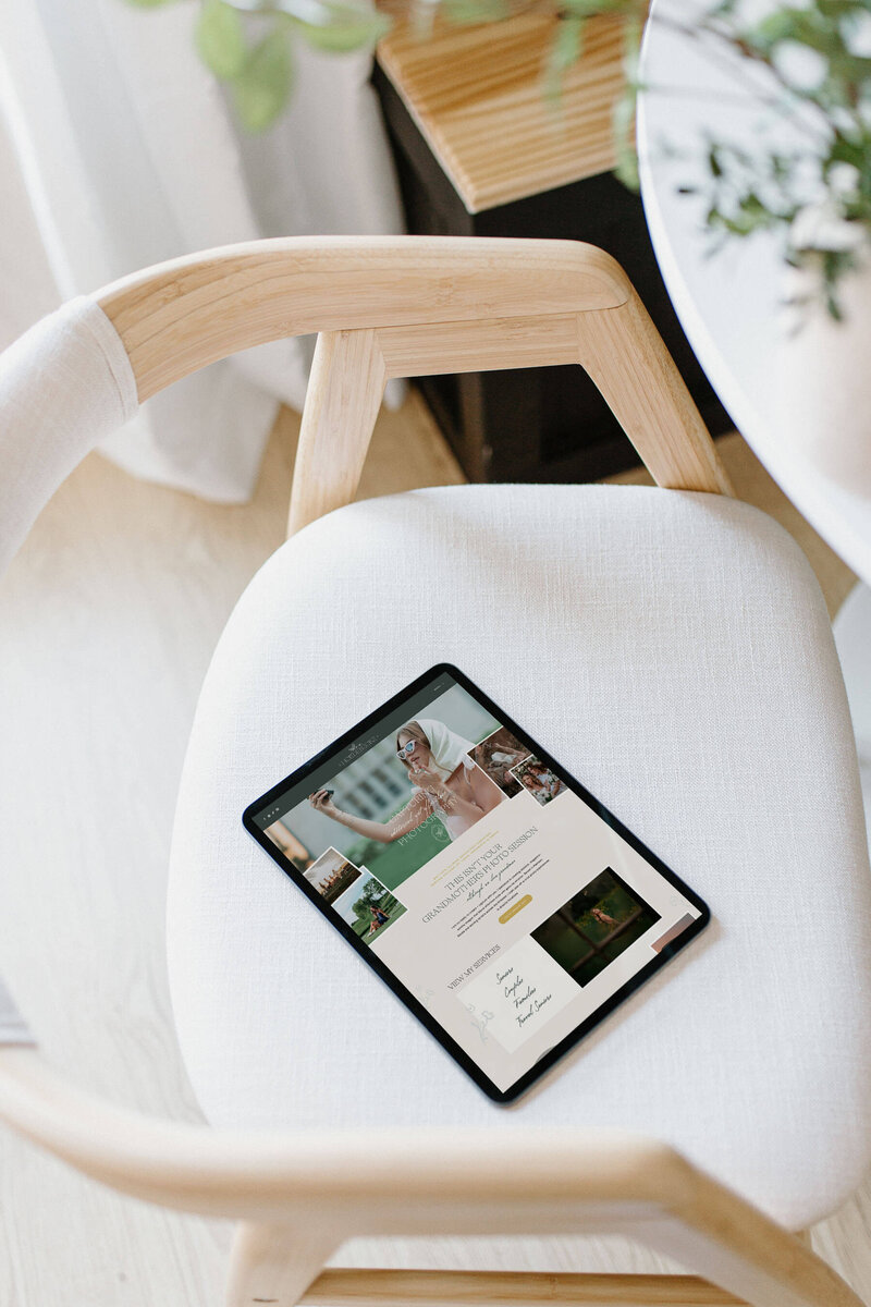 Showit photography website and luxury branding for Alex Hoedebecke Photography by Lennox Creative Co.