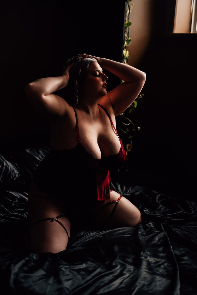 Ottawa Boudoir Photographer | Lindsey M Photography Ottawa Boudoir Photographer | Lindsey M Photography