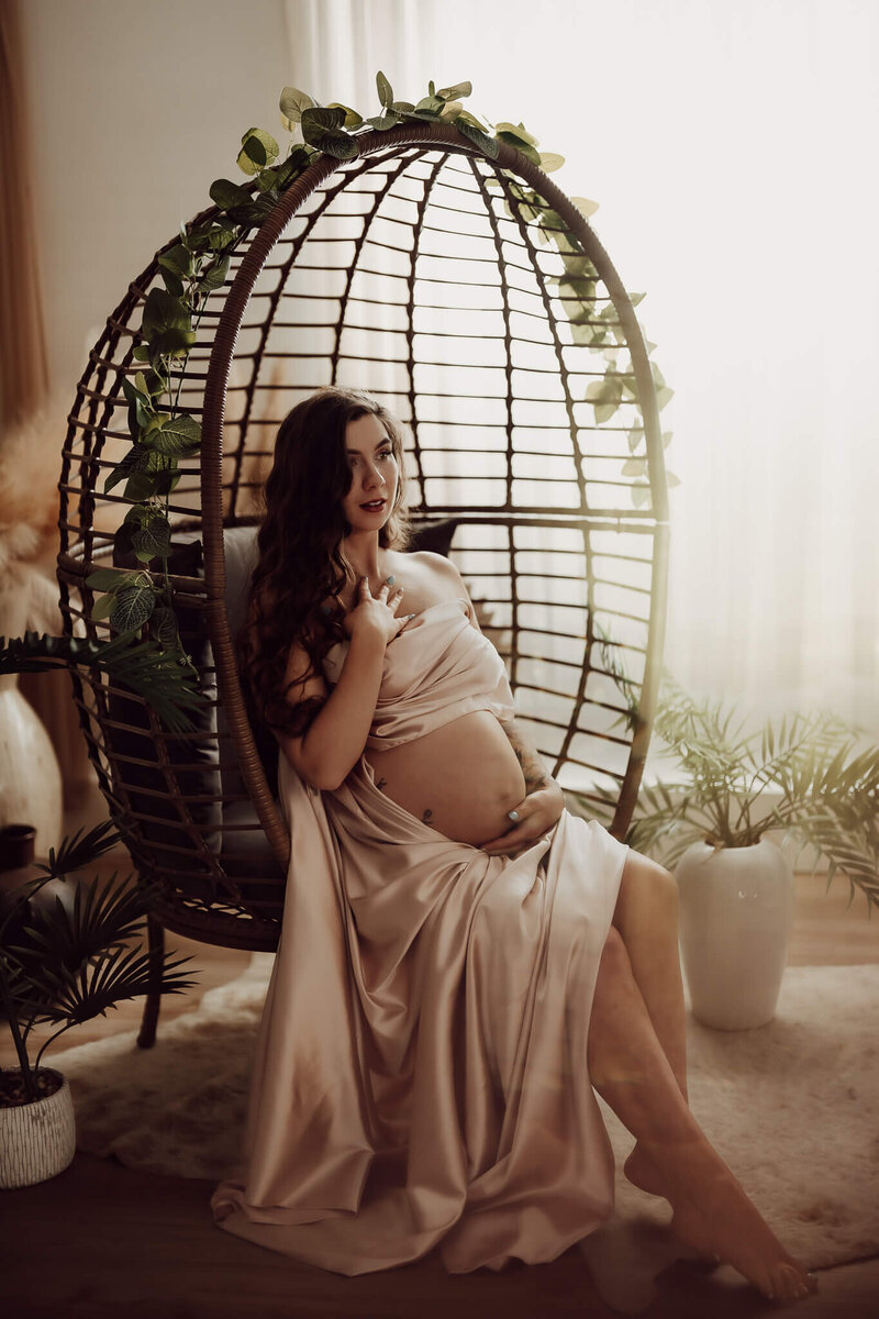 Empowering maternity boudoir session in Whatcom County celebrating strength and beauty during pregnancy

Bold and intimate maternity boudoir portrait with dramatic lighting in Bellingham studio

Artistic maternity boudoir photo emphasizing confidence and natural curves, photographed in Whatcom County

Sensual and unapologetic maternity boudoir session capturing the beauty of motherhood in Bellingham, WA

Personalized maternity boudoir experience highlighting strength and self-love in Whatcom County studio