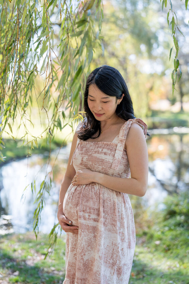 Walpole MA maternity photos_francis william bird park20