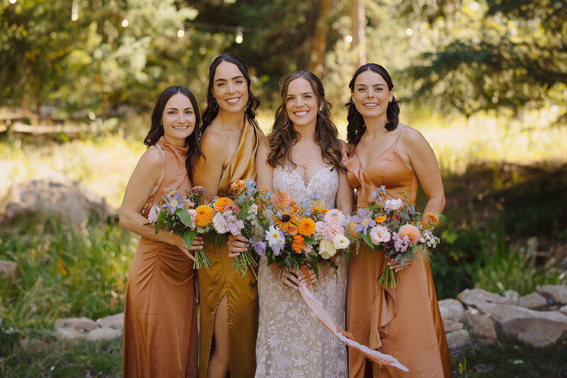 Estes Park Wedding Photographer Denver Wedding Venue Planner Della Terra Mountain Top Fall Colorful Wedding Liz Osban Photography Black Canyon Inn Wyoming Wedding Photographer Elopement Engagement 119