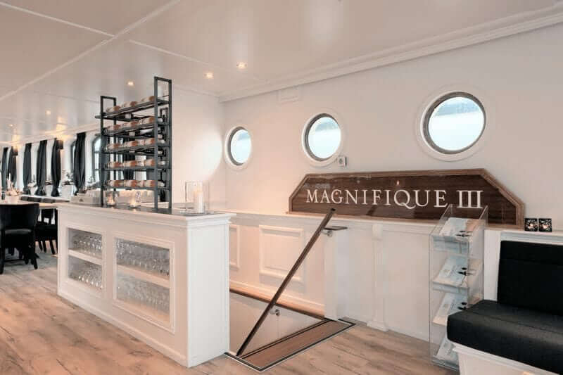 Magnifique_3_lounge_2