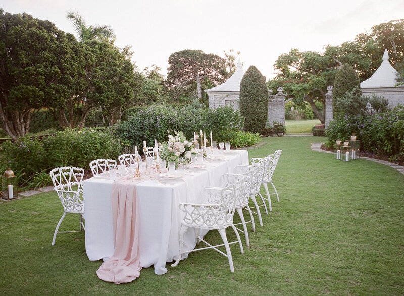 Outdoor elegant wedding table setup
