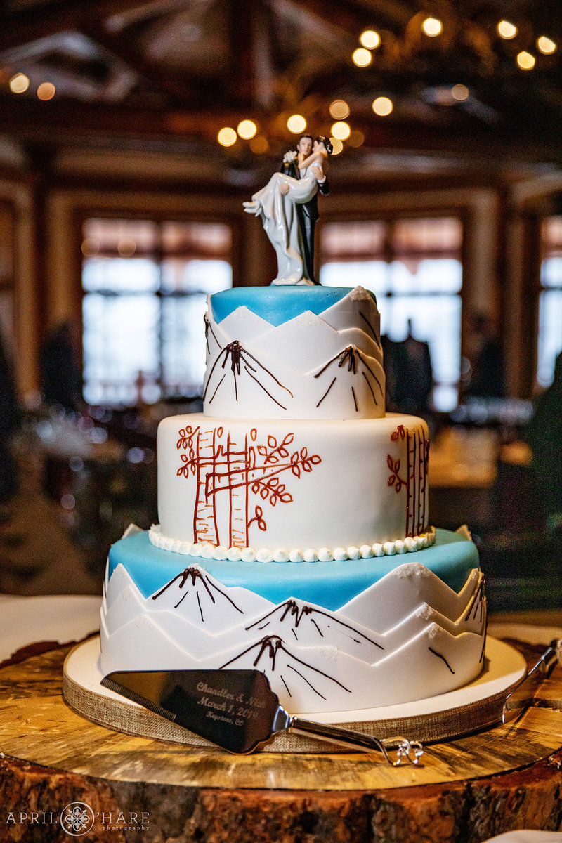 Wedding Cake at Keystone Resort Alpenglow Stube