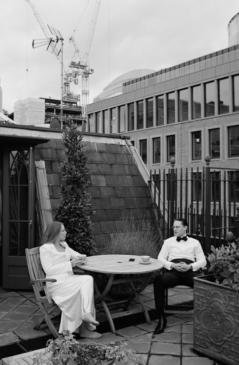 35mm couple portrait in Lonodn