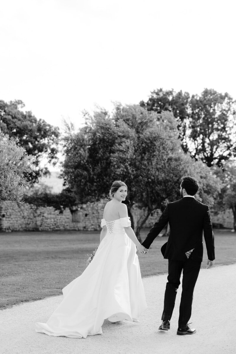 French wedding photographer Domaine de Sarson Grignan-065