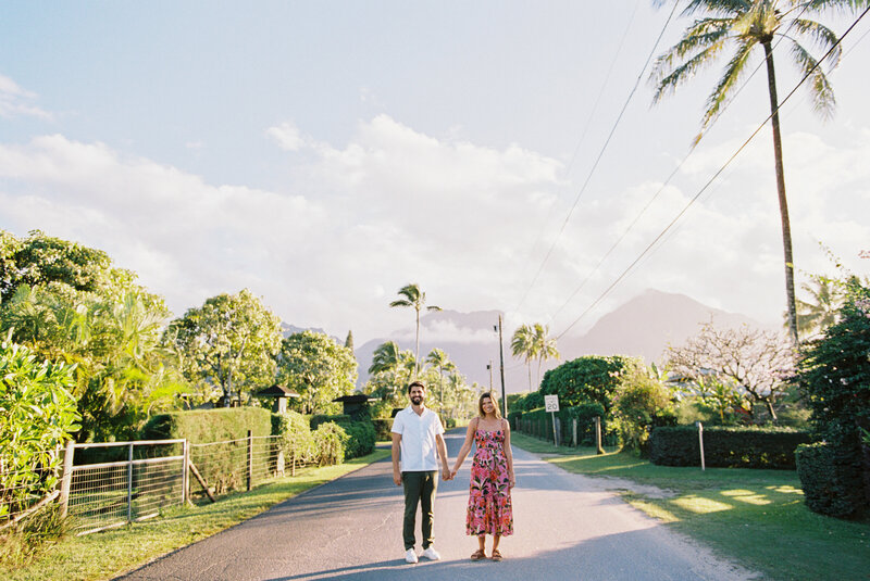 Kauai Wedding couple honeymoon photographer Mami Wyckoff Photography engagement family maternity portrait 334