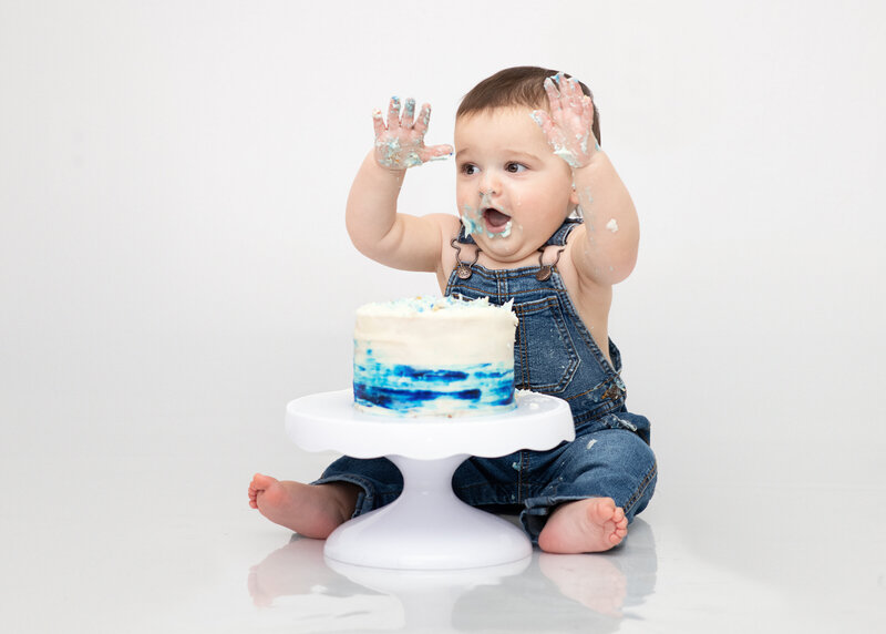 Preserve Precious Family Memories with Ashlie Steinau Photography in Wallingford, CT. Cherish Moments and Loved Ones with Professional Family Portraits.