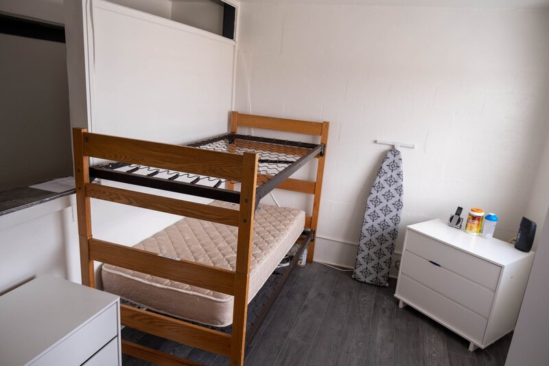 2bd893f9-b3e8-4577-afb6-ba2a50f6aed7