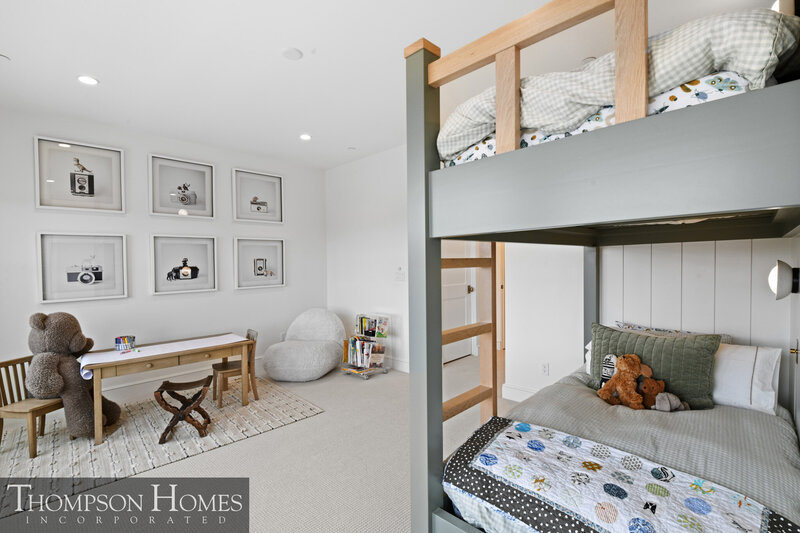 Thompson-Homes-Chateau-Moderne-Meridian-Custom-Home-Builder-70