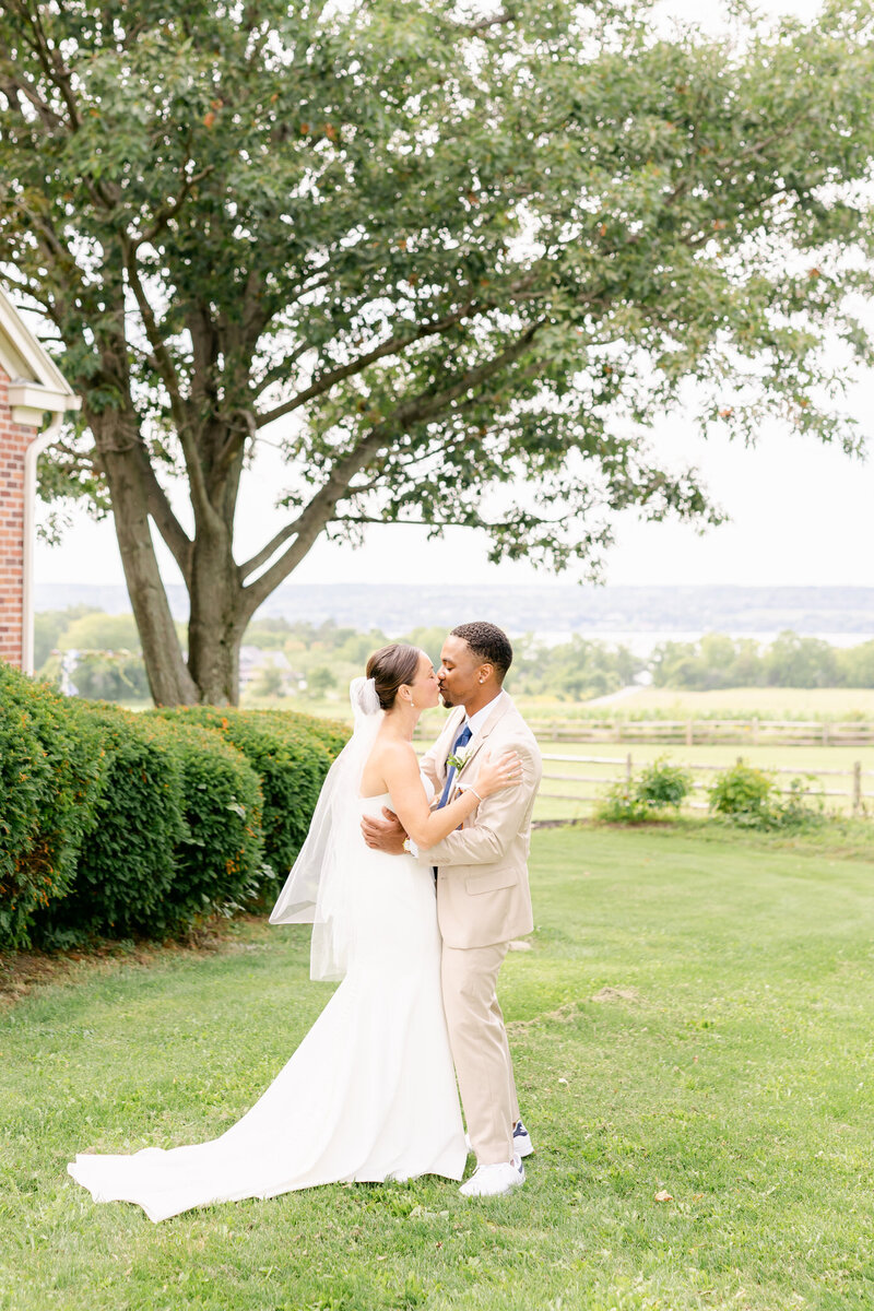 MaryClaire & Matt - Wedding - The Seneca Ridge - LaFountain Photography-86