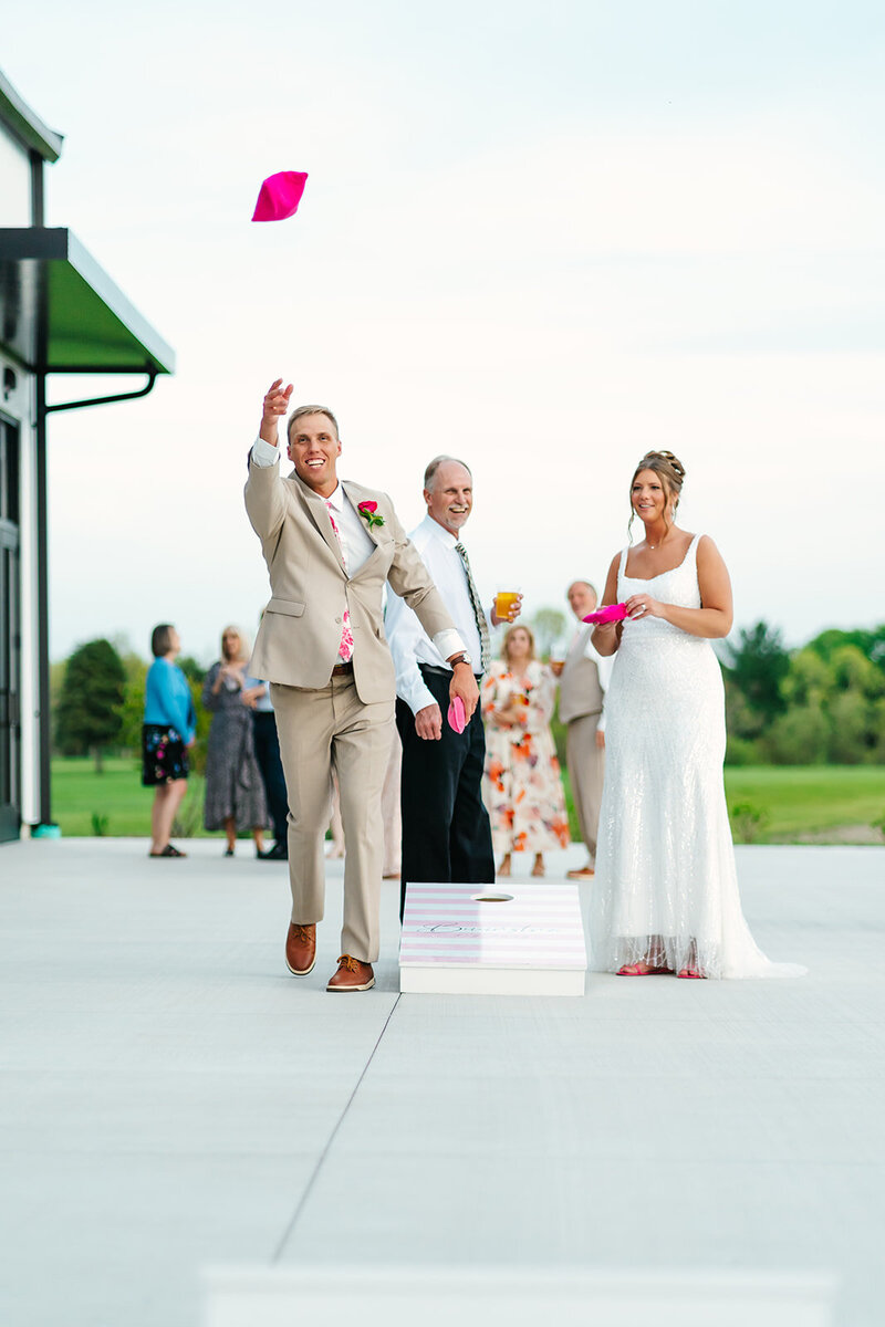 k&b-pigeon-creek-event-center-michigan-wedding-1078
