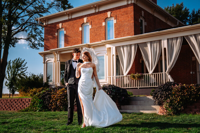 Iowa wedding photographer