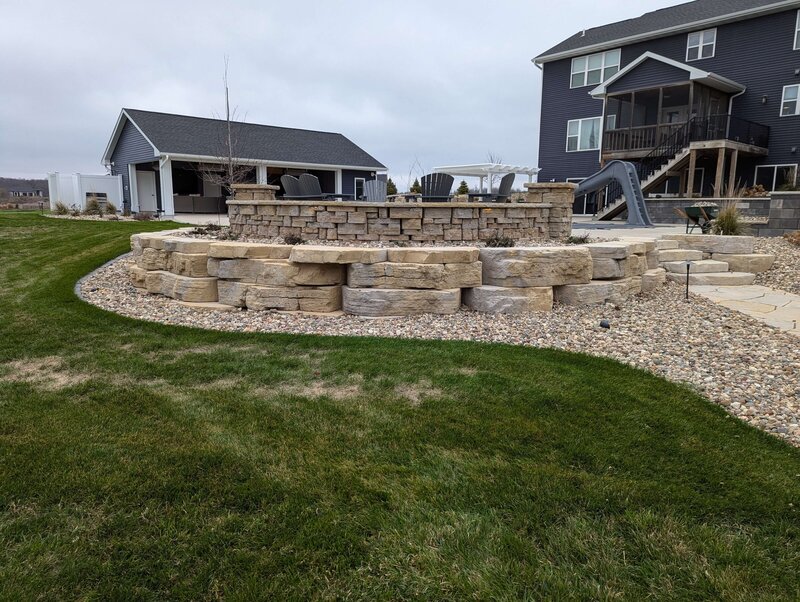 Manchester-Iowa-landscaping-lawn-care-treatments-_20241125_172224637