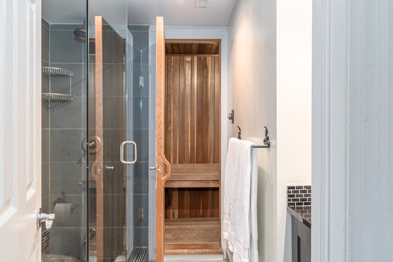 300 Avenue Road Unit 5 _062