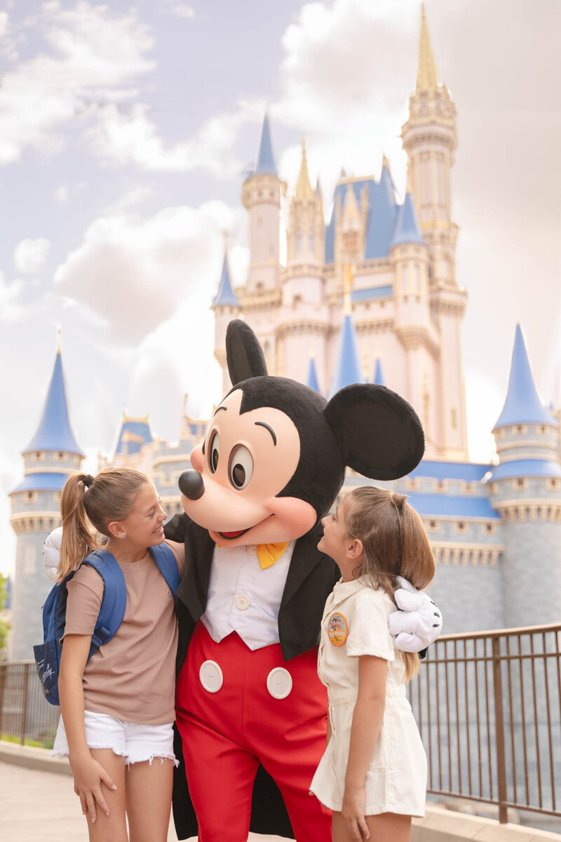 WDW -  Photography - Sisters - Mickey Mouse - Magic Kingdom