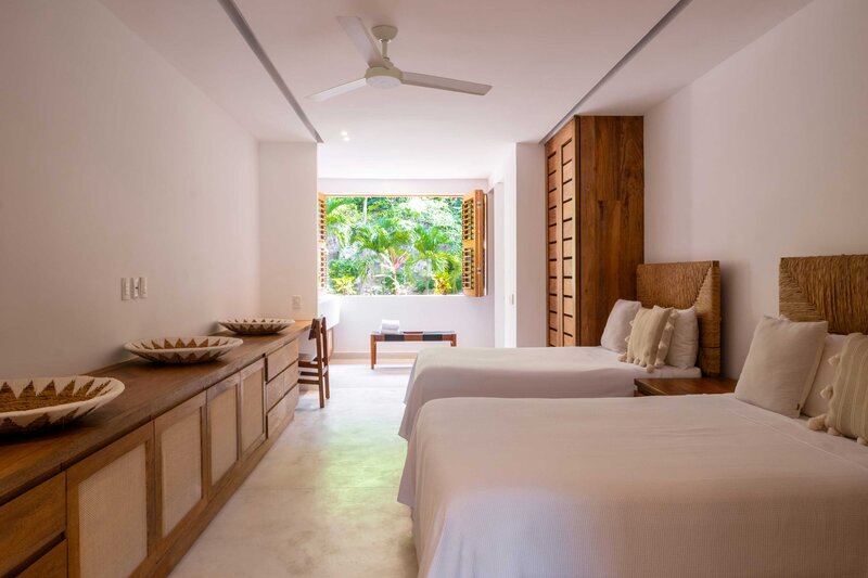 04-02-1-El-Careyes-Club-and-Residences-Residence-113-3BDR-27