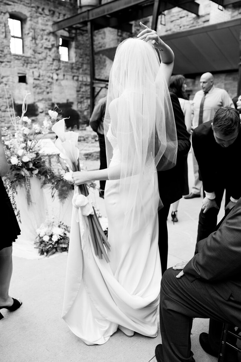 Chic and romantic Mill City Museum wedding on film in Minneapolis, Minnesota