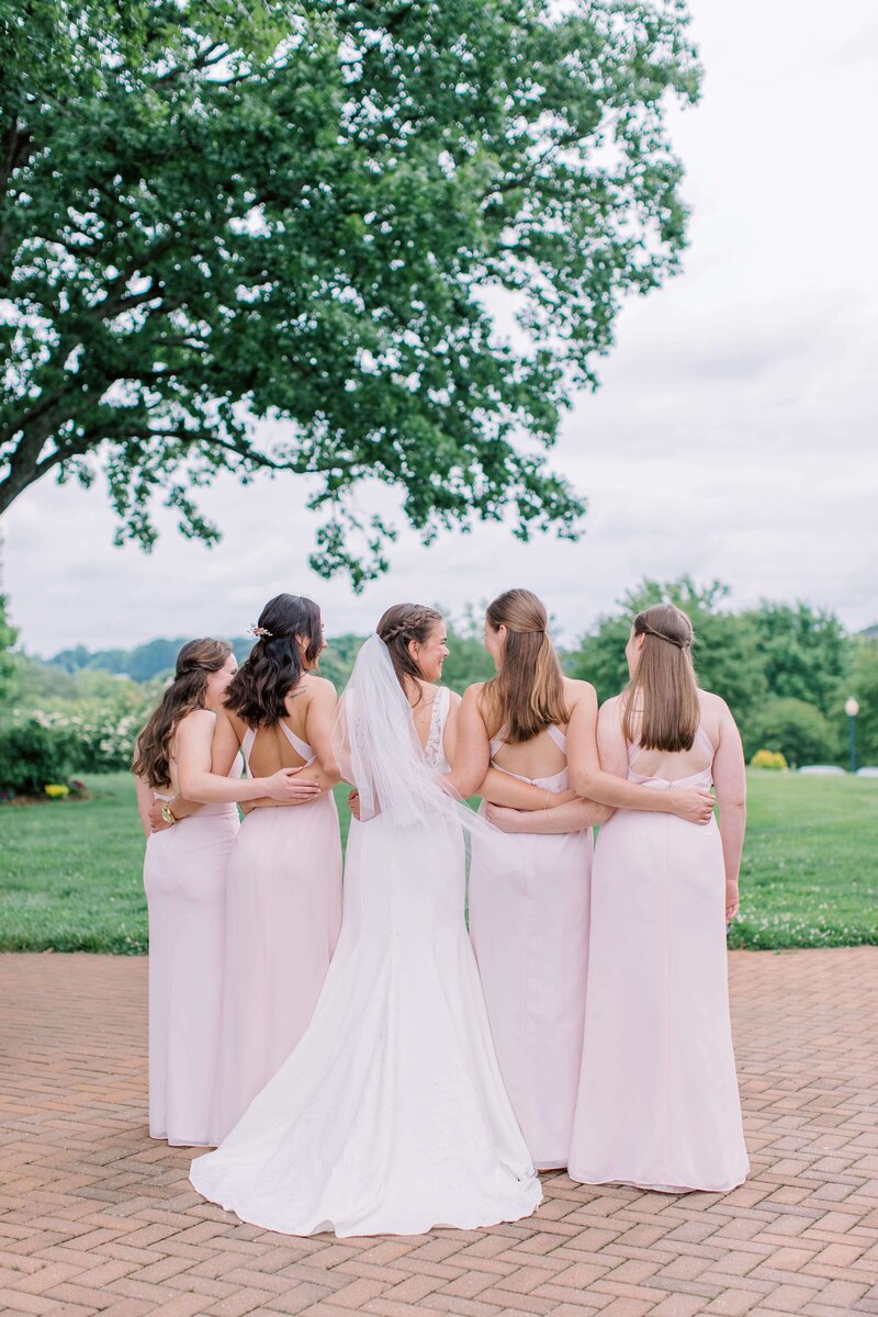 Newton-NC-Rock-Barn-May-Wedding-Katelyn_Shelley-Photography-1 (15)