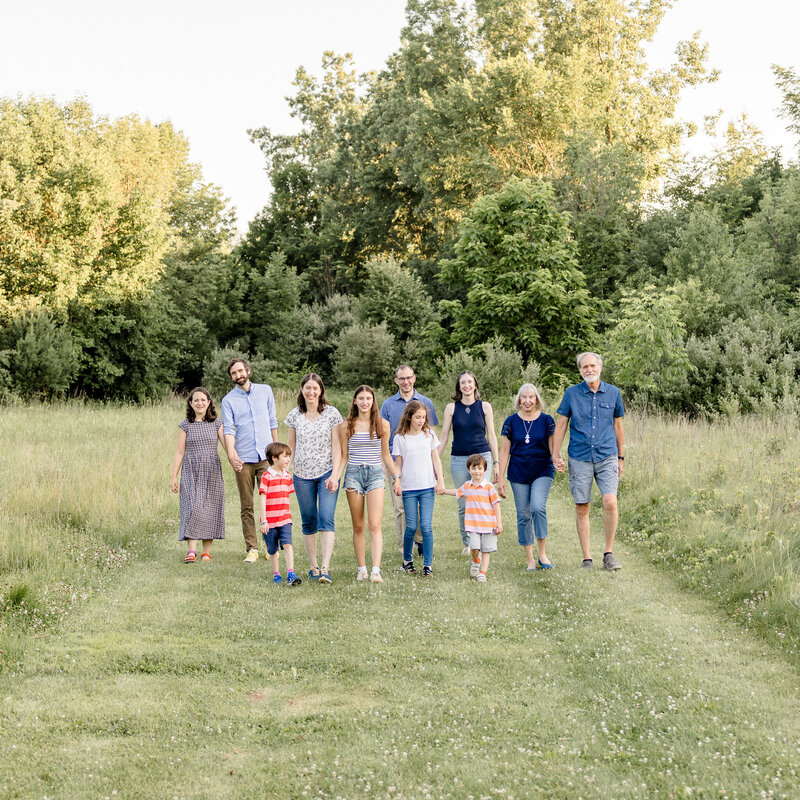 Extended Family Walking Photos