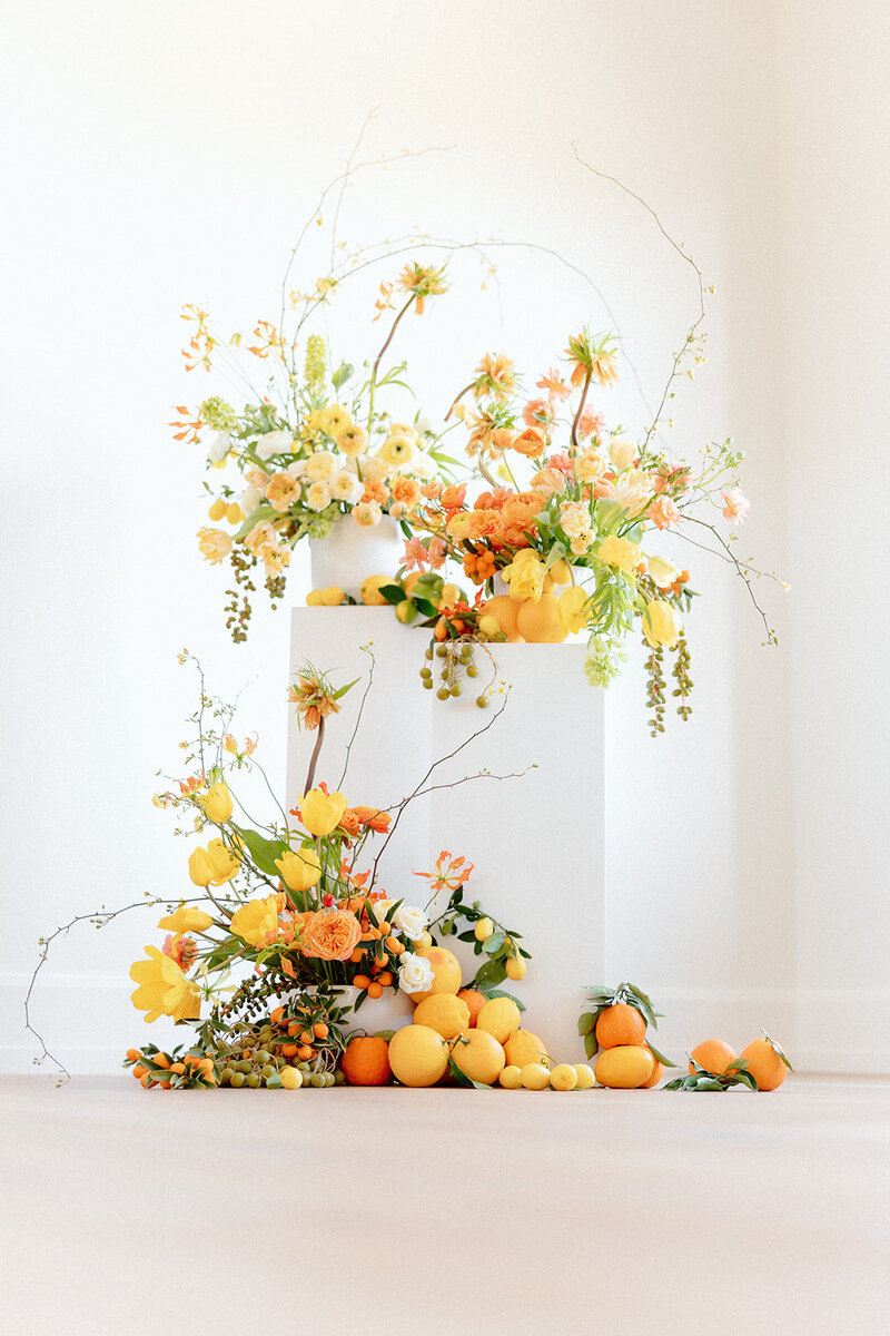 Citrus Arrangement | Bella Fleur