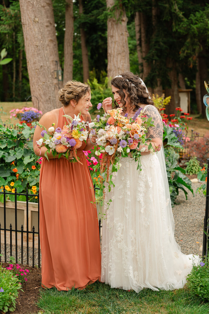 Bellingham-Backyard-Wedding-Photographer_Caylie-Mash-Photography_BE02