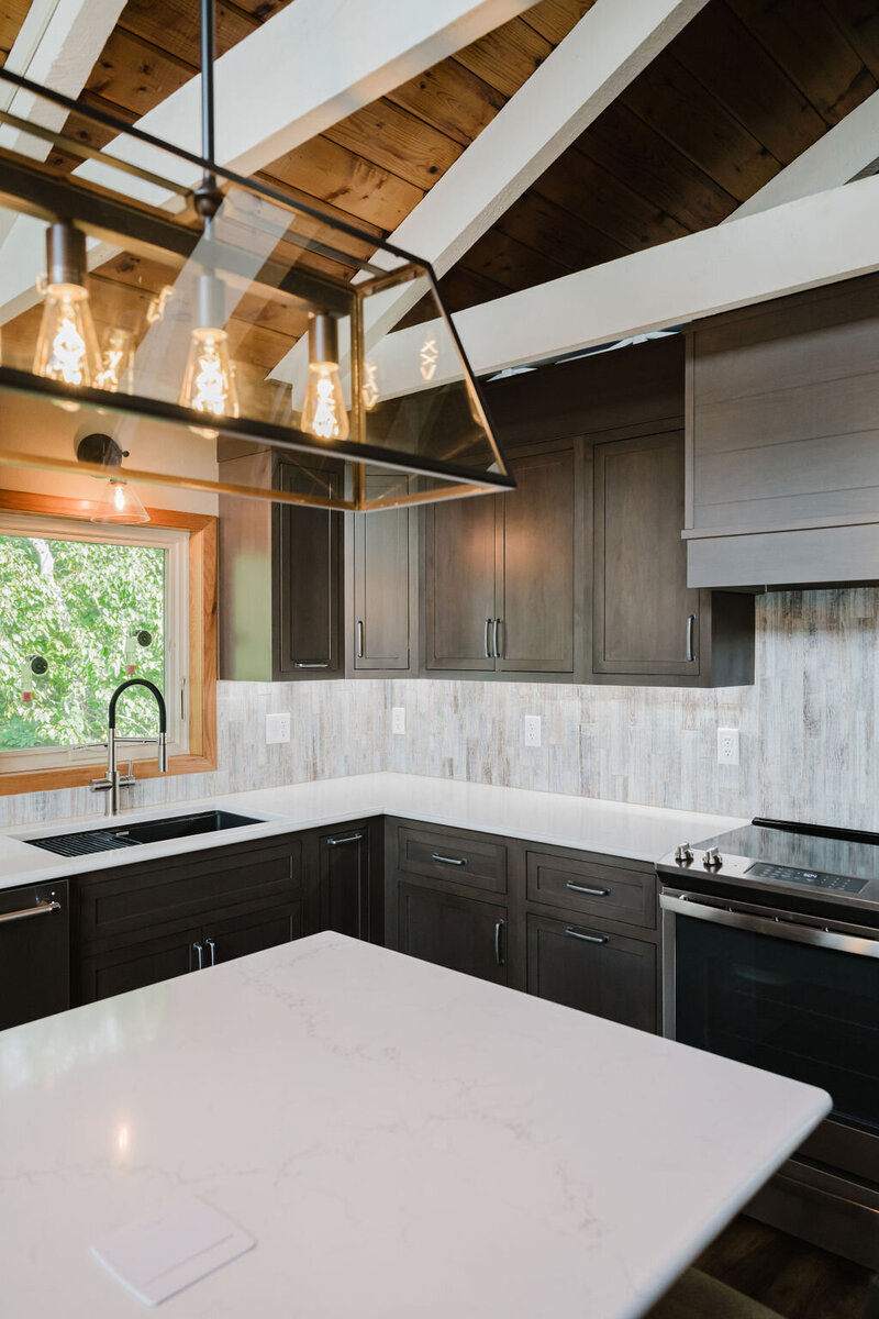 rustic-kitchen-island