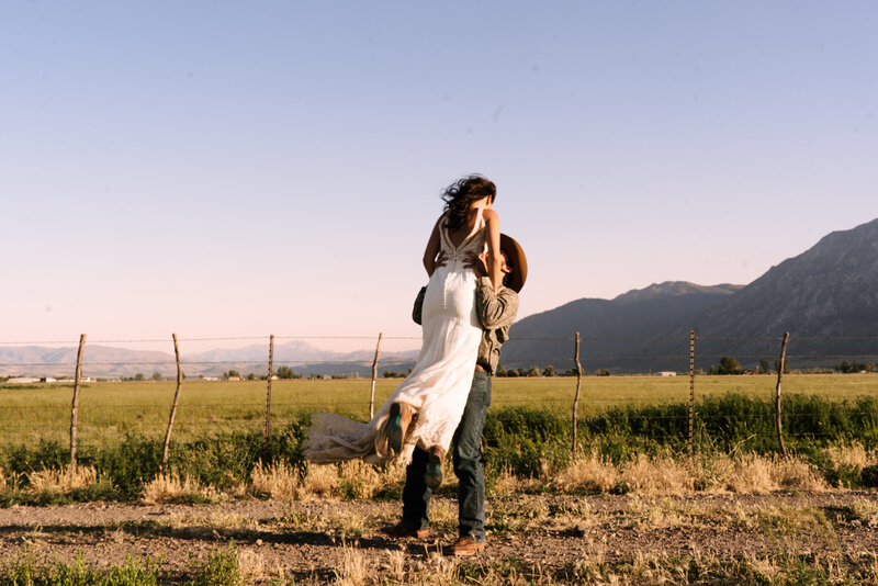 parkhomeranchwesternelegantwedding-76