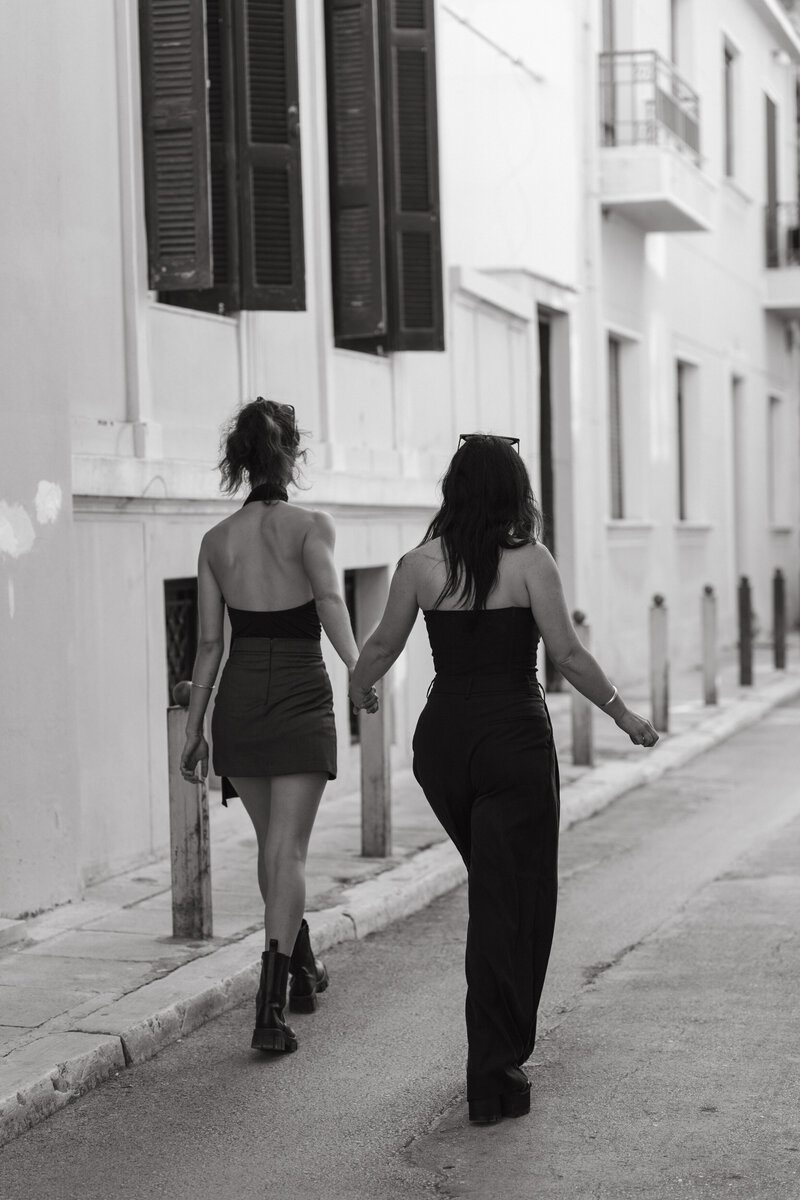 11-santorini-couple-session-athens-greece