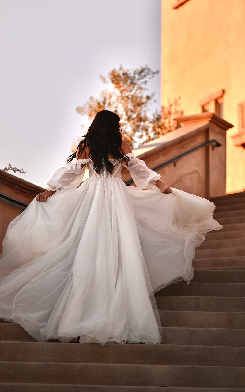 Nunziata Bridal Boutique - Sarnia, Ontario - Martina Liana 1497-2