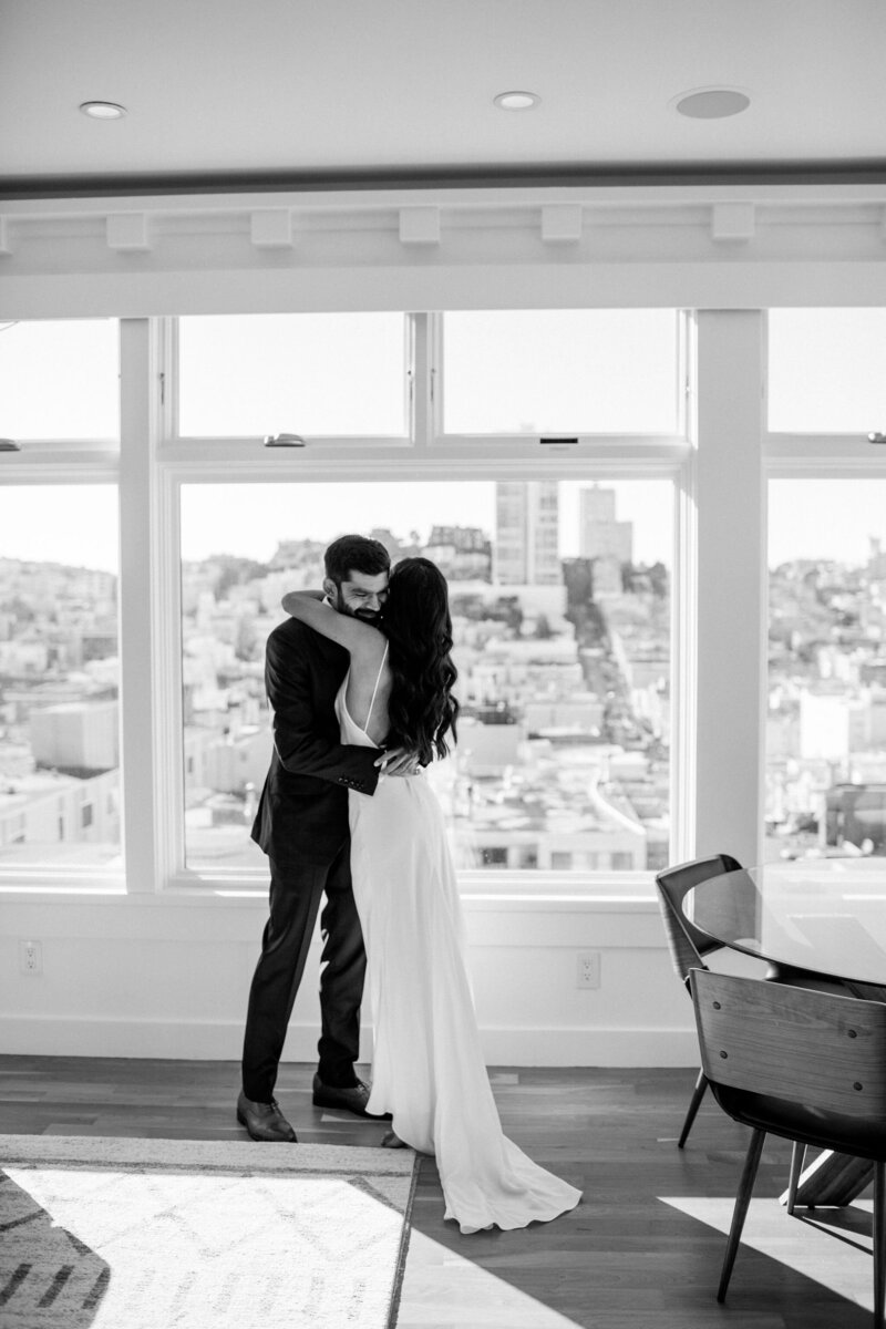 larissa-cleveland-san-francisco-intimate-wedding-lally-events-crissy-field-palace-of-fine-art-073