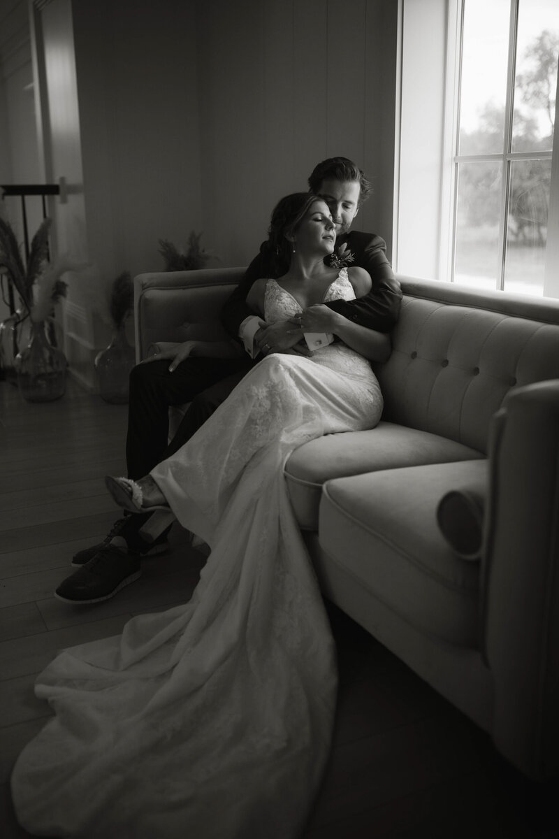 Etre farms Michigan wedding venue saint joseph st luxury barn all inclusive photography photographer -64