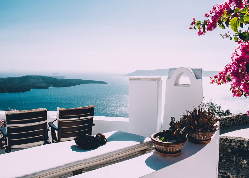 greek-white-terrace-bougainvillea