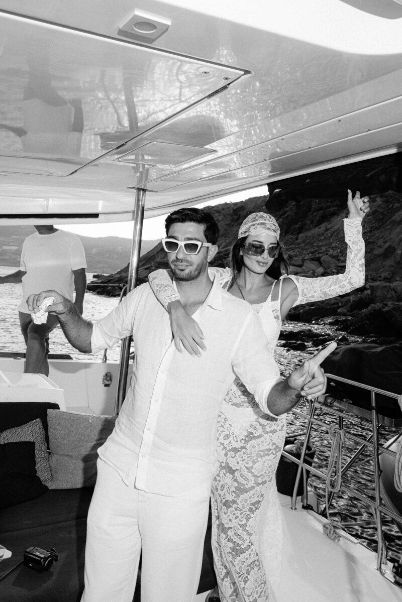 pre wedding day boat mykonos greece 32
