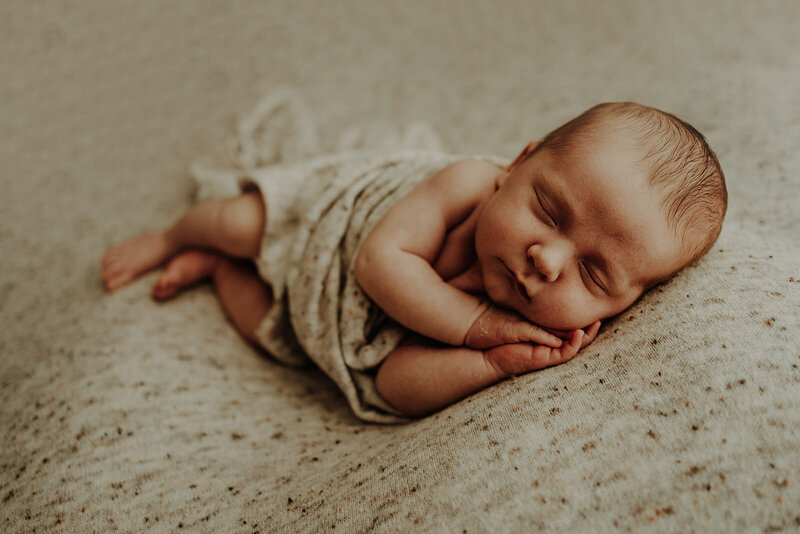 Danielle-Leslie-Photography-2021-aberdeen_newborn_photographer_innes-0014