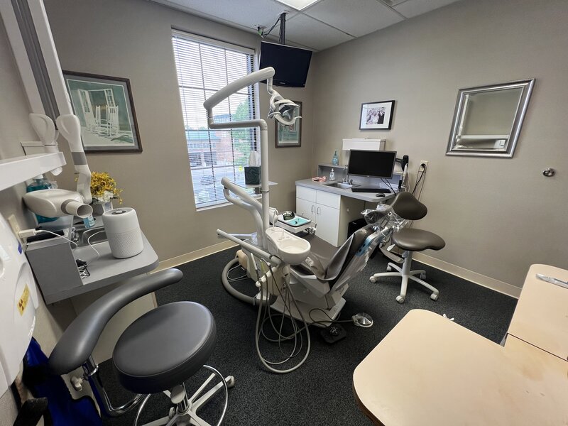 a dental operatory at Cincinnati Bright Smiles
