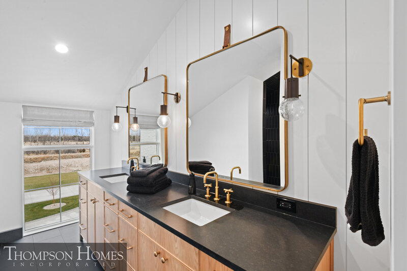 Thompson-Homes-Chateau-Moderne-Meridian-Custom-Home-Builder-63