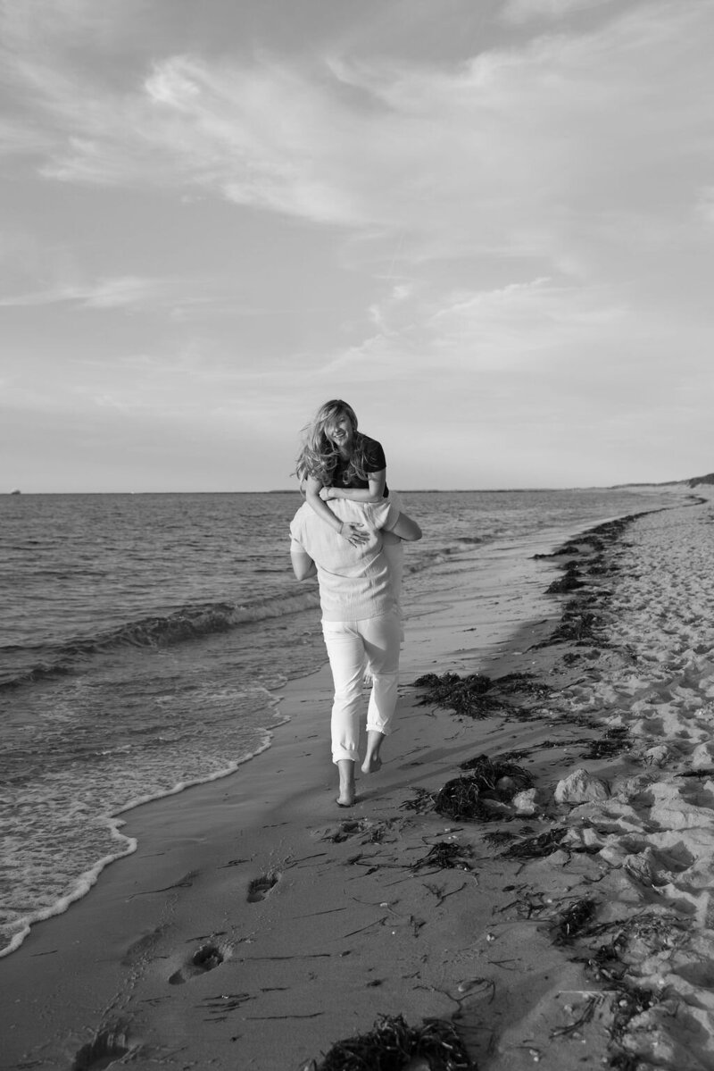 HAVGOODPhotographyLLC-NantucketEngagement-C+B-58