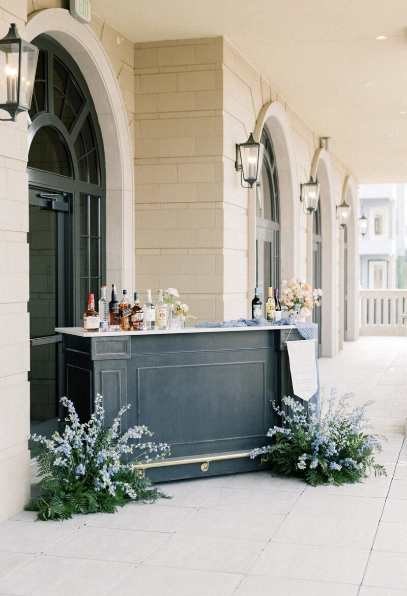 Indiana_Michigan_Wedding Planner_Hotel Carmichael_Carmel Indiana_Wedding Day Editorial_Wedding Decor_Reception_The Bar