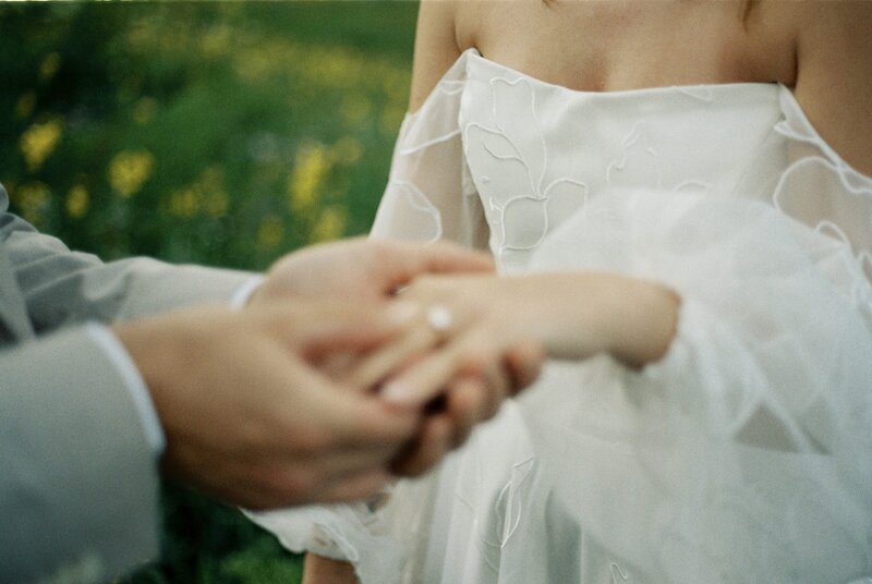 karleigh-and-jake-crested-butte-wildflower-elopement-on-35mm-film-6