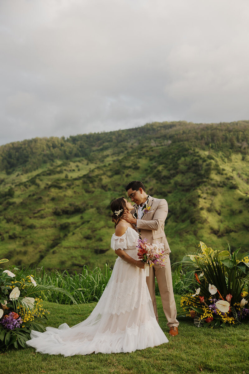 Oahu-Wedding-Photographer-Waialua-Valley-Farms-122