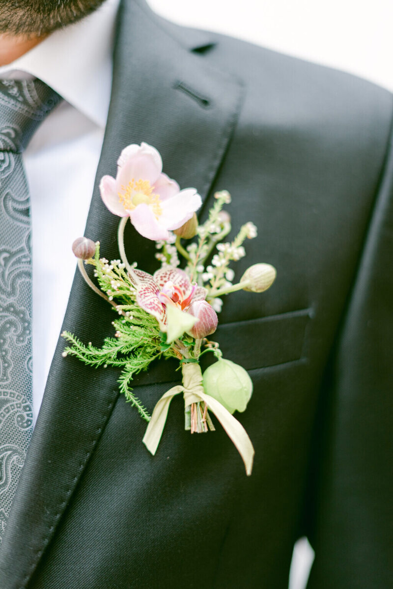 RI-intimateWedding-13-1025x1536