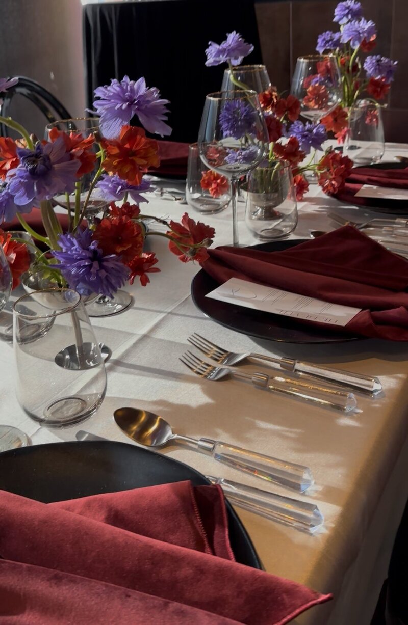 place setting at sweetheart table