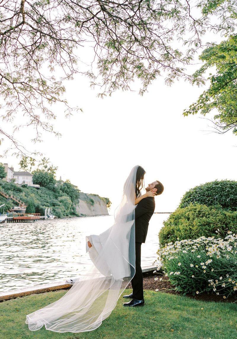 cleveland wedding couple