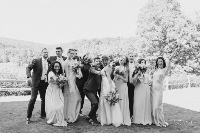 big wedding party photo in black and white