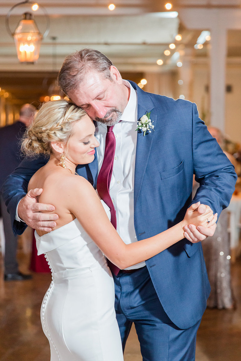 The-Grand-Opera-House-Crowley-Louisiana-Wedding_58