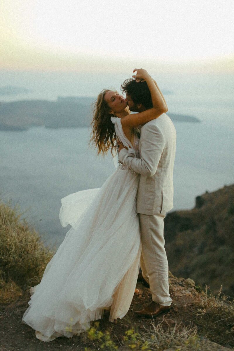 Santorini wedding photographer-500